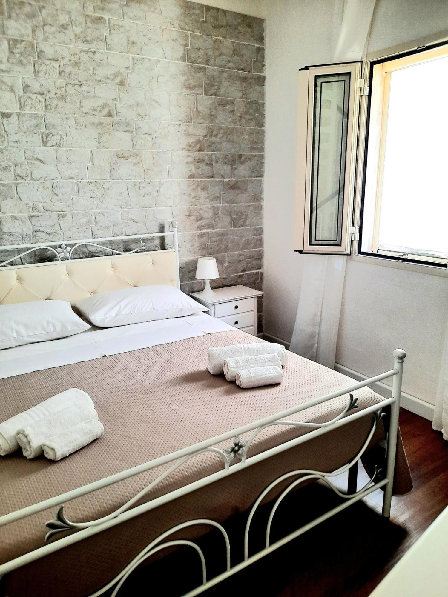 Guest House Santa Caterina モノーポリ エクステリア 写真